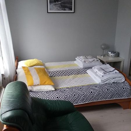 Apartament W Centrum كوزتسالين المظهر الخارجي الصورة