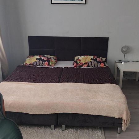 Apartament W Centrum كوزتسالين المظهر الخارجي الصورة